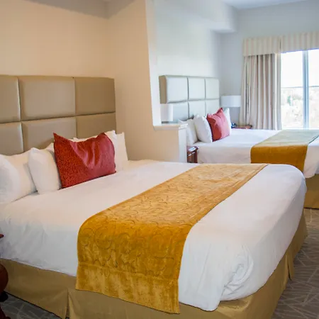 The Point Hotel & Suites Universal-3