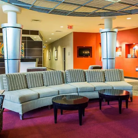 Cambria Hotel Traverse City-2