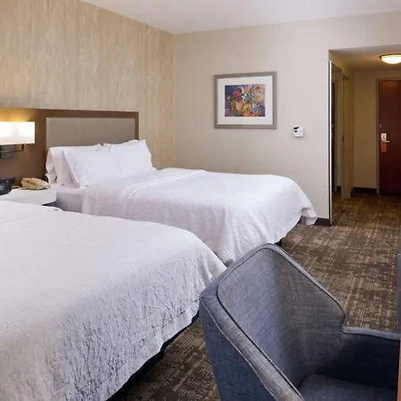 Hampton Inn & Suites Wilmington-3