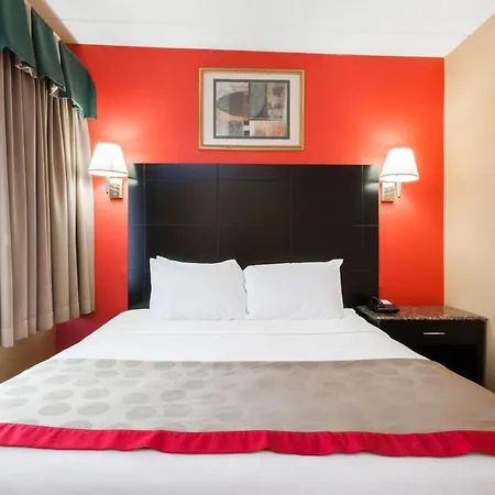 Ramada By Wyndham Newburgh/West Point-2