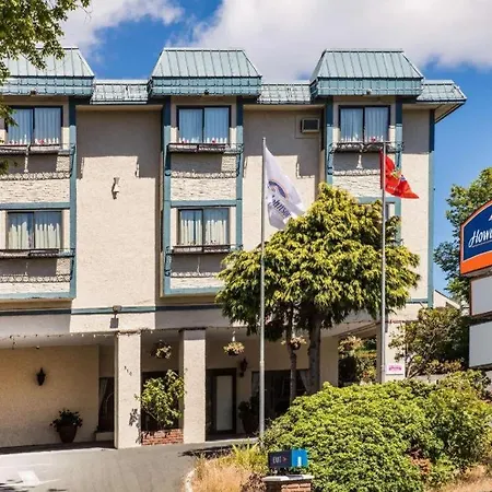 Howard Johnson Hotel By Wyndham Victoria-3