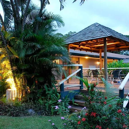 Tanoa Skylodge Hotel-2