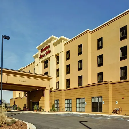 Hampton Inn And Suites Columbus, Ms-3