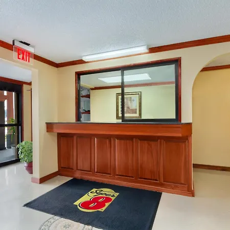 Super 8 By Wyndham Waycross Ga-3