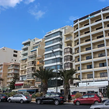 Sliema Marina Hotel-3
