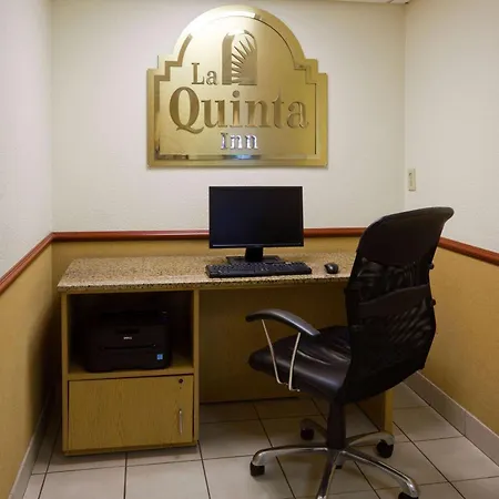 La Quinta Inn By Wyndham Minneapolis Airport Bloomington-2