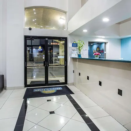 Days Inn By Wyndham Phoenix North-2
