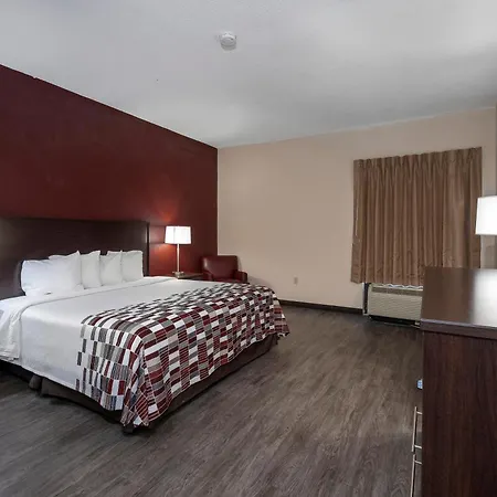 Red Roof Inn Prattville-3