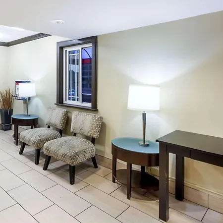 Howard Johnson By Wyndham San Diego Hotel Circle-3