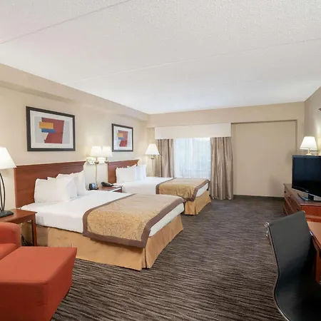 Wingate By Wyndham Charlotte Airport-2