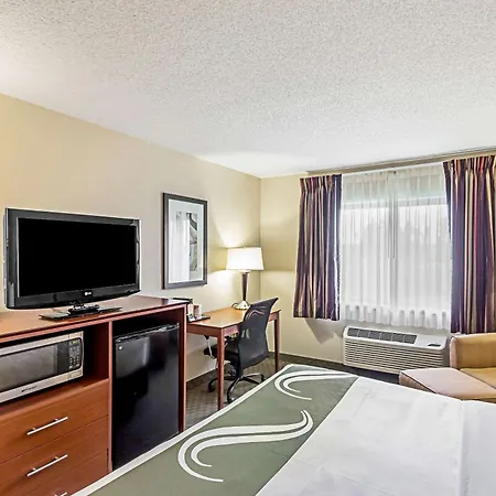 Quality Inn Sheboygan North I-43-3