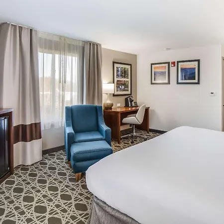 Comfort Inn & Suites Brevard North-2
