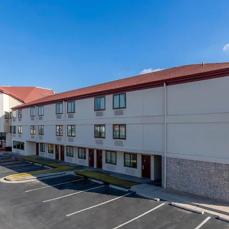 Red Roof Inn Plus+ El Paso East-3