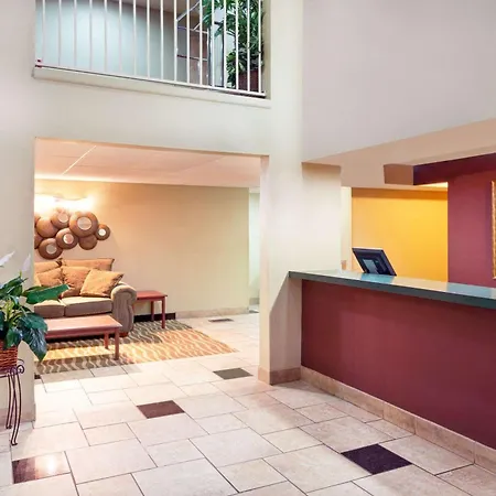 Rodeway Inn & Suites Chandler - Phoenix South I-10-3