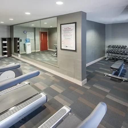 Holiday Inn Express & Suites Philadelphia - Mt Laurel By Ihg-3
