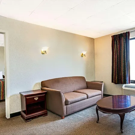 Days Inn By Wyndham Parsippany-2