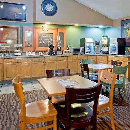 Americinn By Wyndham Coon Rapids-3