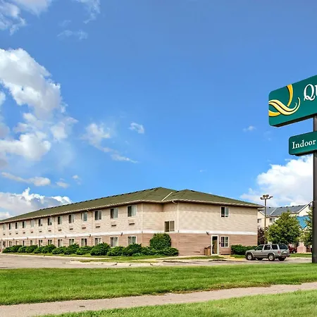 Quality Inn & Suites Mankato East-2