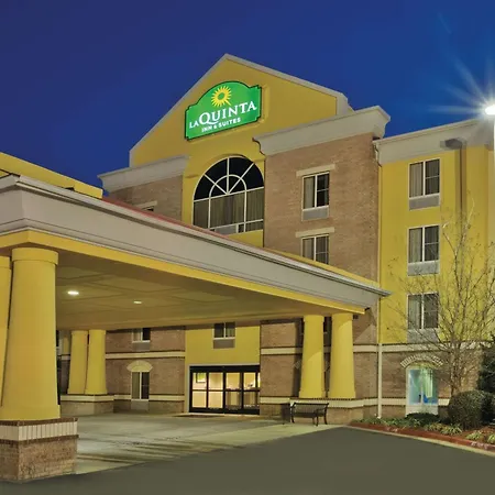 La Quinta By Wyndham Hot Springs-2