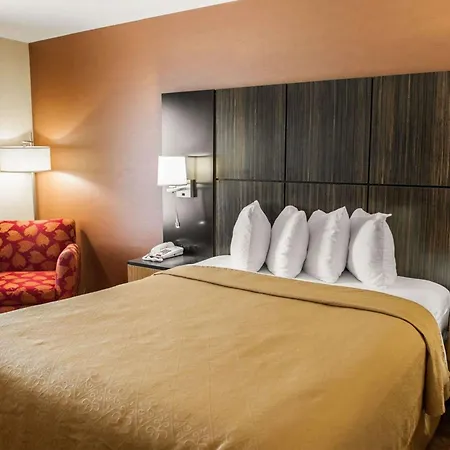 Quality Inn Franklin I-65-3