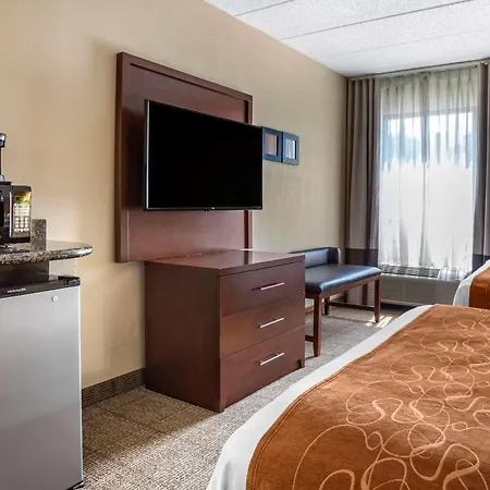 Comfort Suites Hagerstown Southeast-3