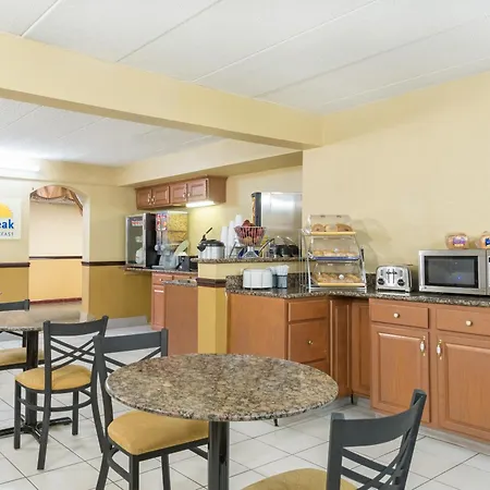 Days Inn By Wyndham Hagerstown I-70-3