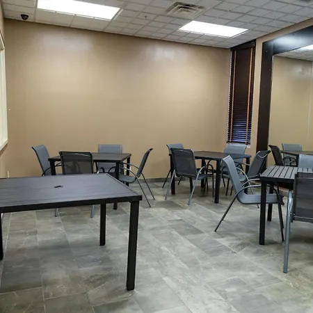 Hilton Garden Inn West Des Moines-3