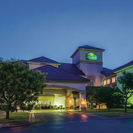 La Quinta By Wyndham Bentonville-3