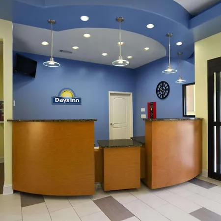 Days Inn By Wyndham Fultondale-2