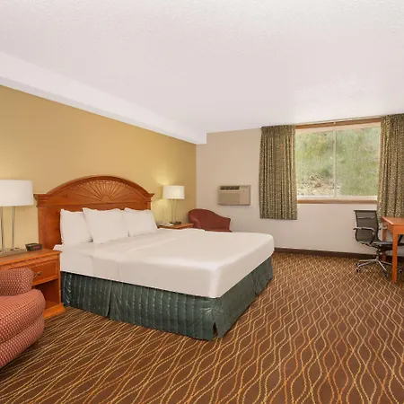 Days Inn By Wyndham Silverthorne-3