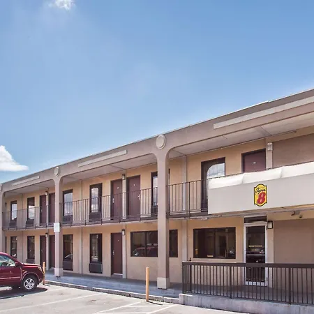 Super 8 By Wyndham Camp Springs/Andrews Afb Dc Area-3