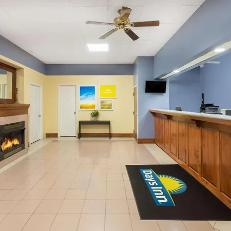 Days Inn By Wyndham Orangeburg South-2