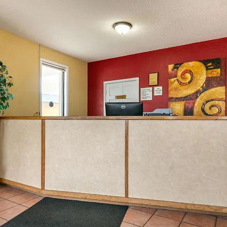 Econo Lodge Jonesboro-3