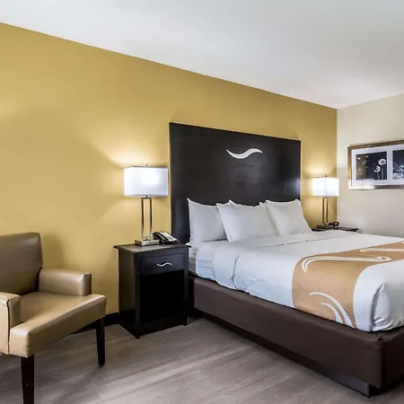 Quality Inn University Area-3