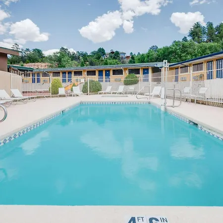 Travelodge By Wyndham Ruidoso-2