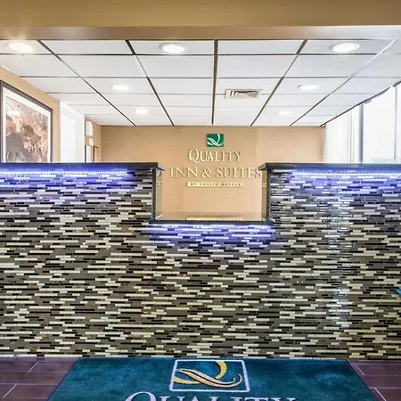 Quality Inn & Suites Horse Cave - Cave City-3
