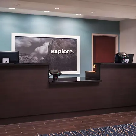 Hampton Inn Denver-West/Golden-2