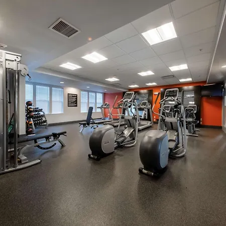 Hampton Inn & Suites Dupont-3