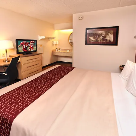 Red Roof Inn Fairmont-3