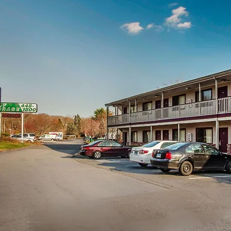 Rodeway Inn Groton - New London-2