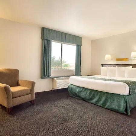 Travelodge By Wyndham Winslow-2