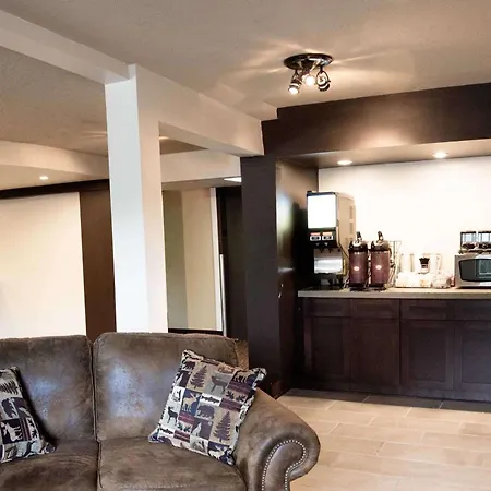 Super 8 By Wyndham Juneau-2