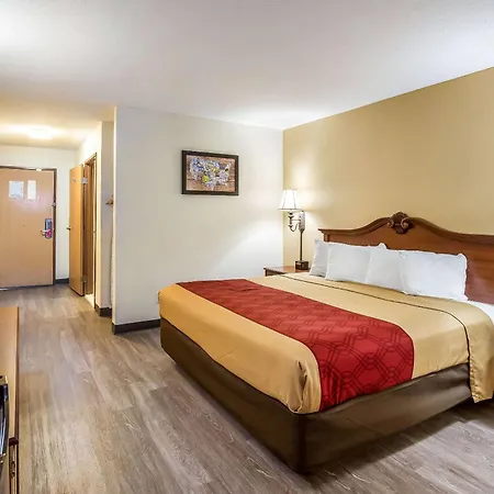 Econo Lodge Inn & Suites Fairview Heights St Louis-3