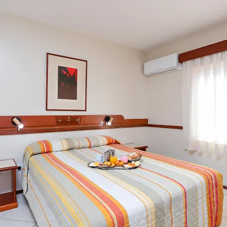Hotel Suárez Campo Bom-2