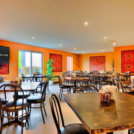 Hotel et Motel Le Chateauguay-3