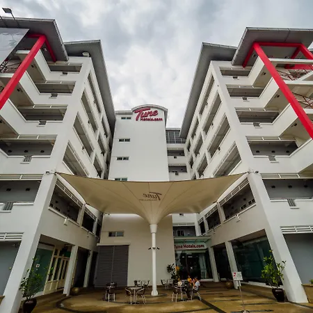 Tune Hotel Klia Aeropolis-2