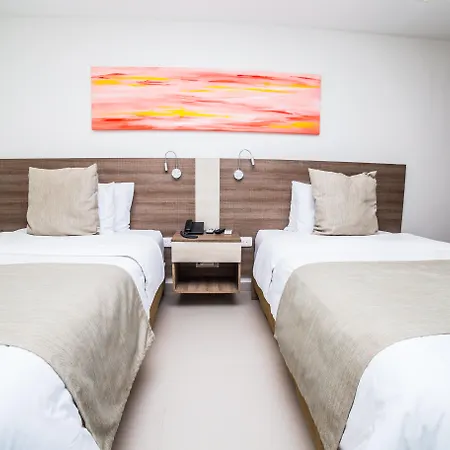 Hotel 1525 By Geh Suites-2