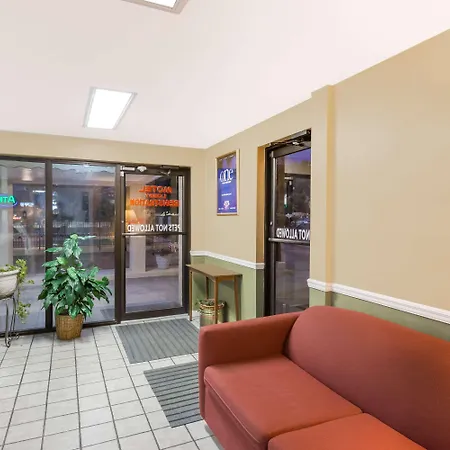 Days Inn By Wyndham Little River-3