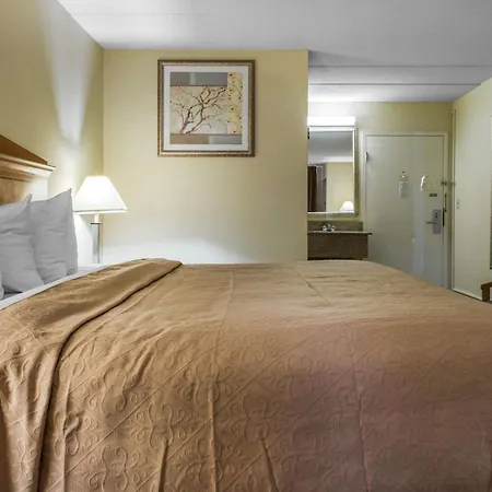 Quality Inn & Suites Fairview - Erie-2