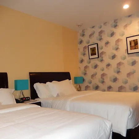 Quality Inn Near Sunset Park-2